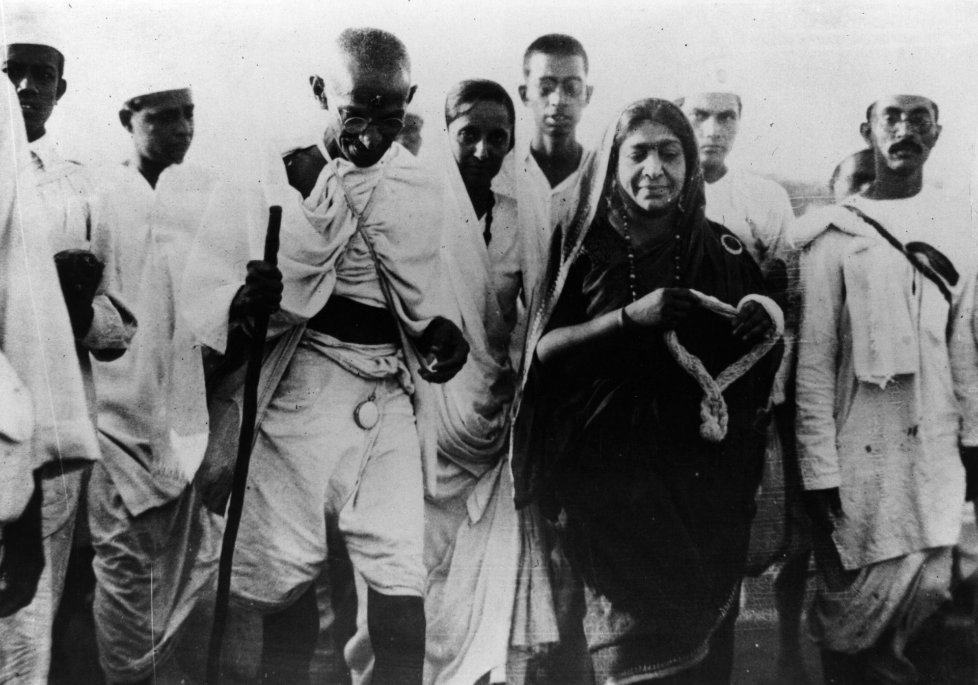 1930: Махатма Ганди по време на Соления марш