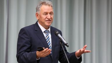 Няколко десетки сигнала за фалшиви сертификати за ваксиниране срещу COVID 19