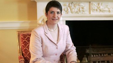 Проевропейски настроената Клара Добрев чийто баща е българин а самата