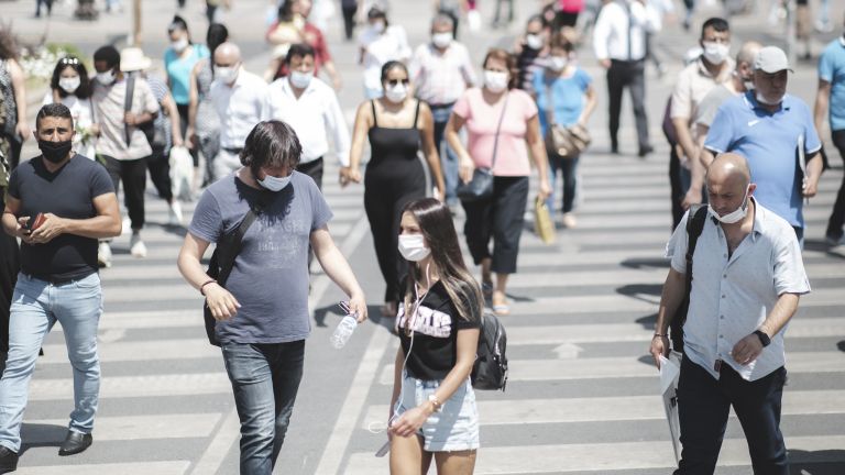 Вече повече от година и половина светът е в пандемията
