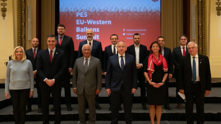 Срещата на върха между европейските лидери трябва ясно да покаже,