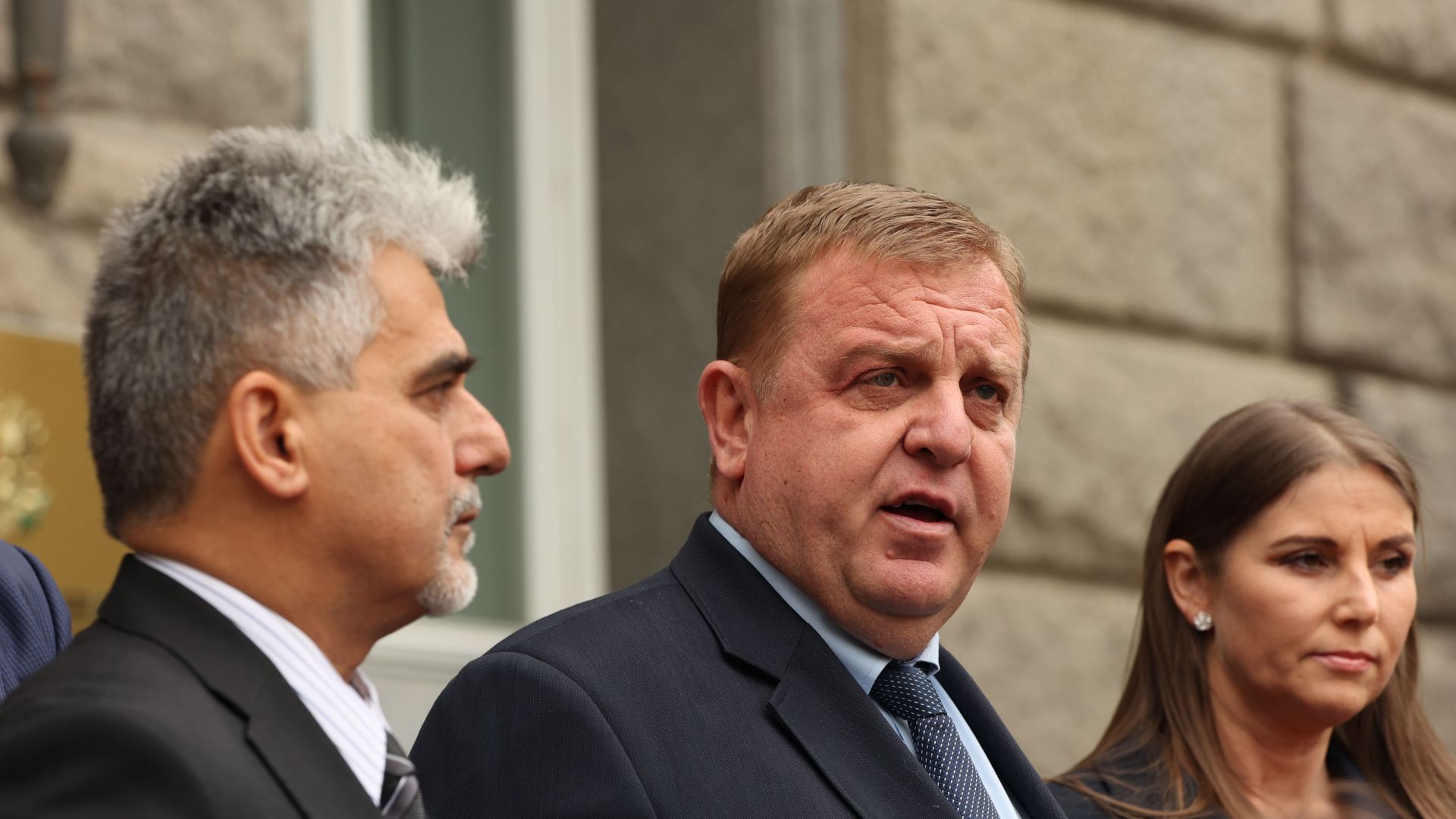ВМРО регистрира кандидатпрезидентската си двойка в ЦИК 