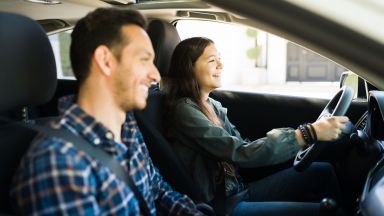 Всички проверени автомобили на онлайн платформа за превози са получили