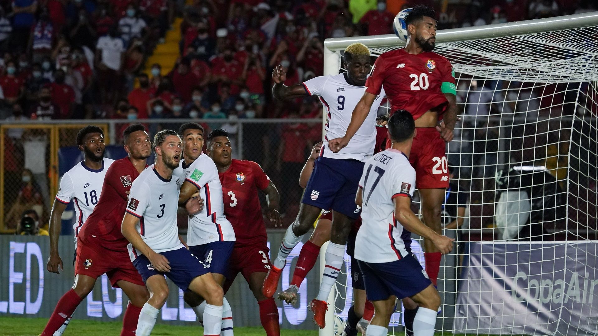 САЩ падна изненадващо и събуди кошмара от последните квалификации