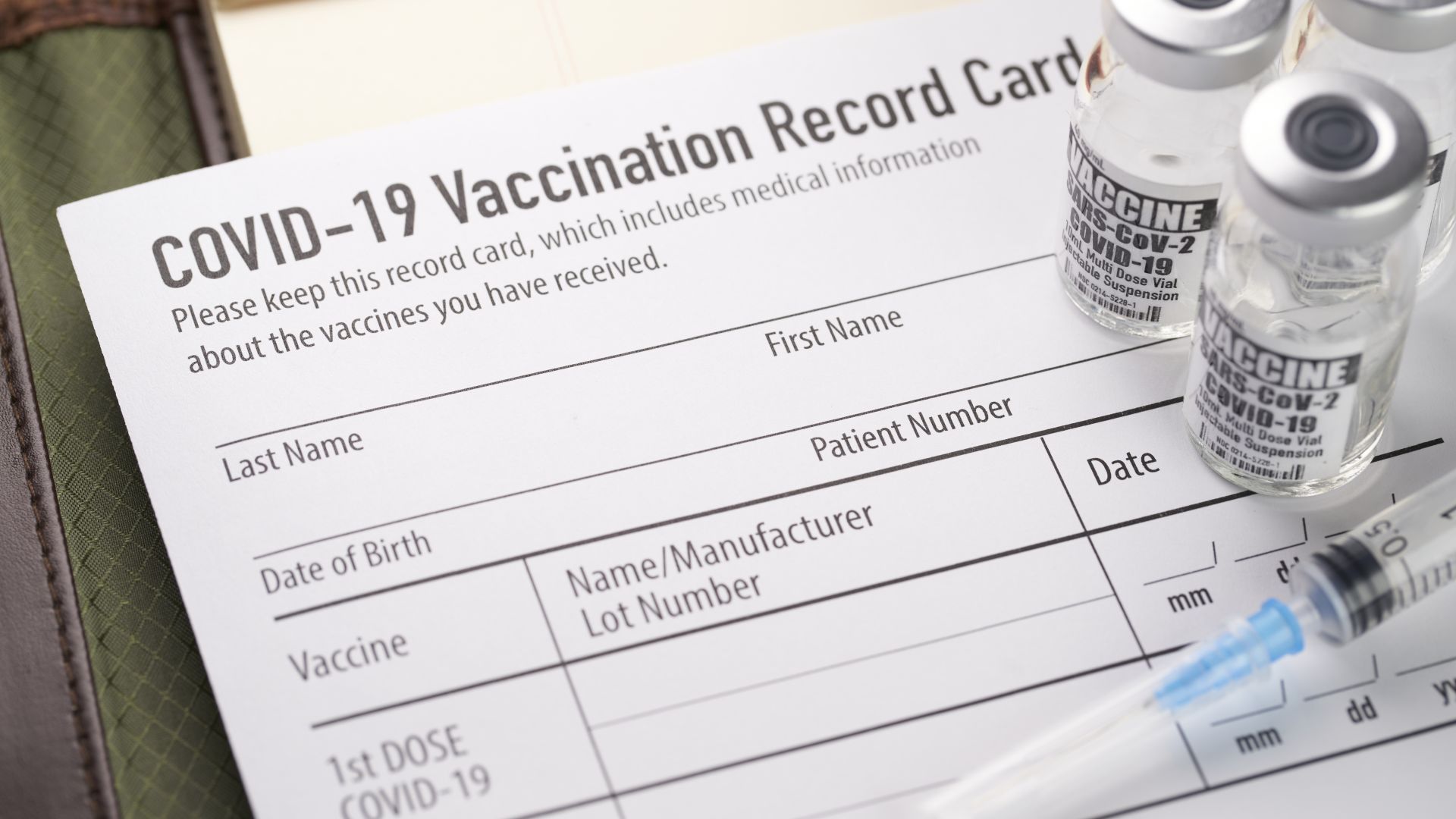 Разледваният личен лекар бил заснет да получава 110 лв. за фалшив ваксинационен сертификат