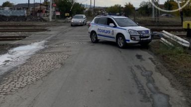 Министърът на транспорта и съобщенията Николай Събев е поискал съдействие