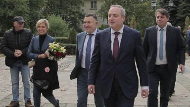 Кандидатът за вицепрезидент в двойката Герджиков Митева също вече даде своя