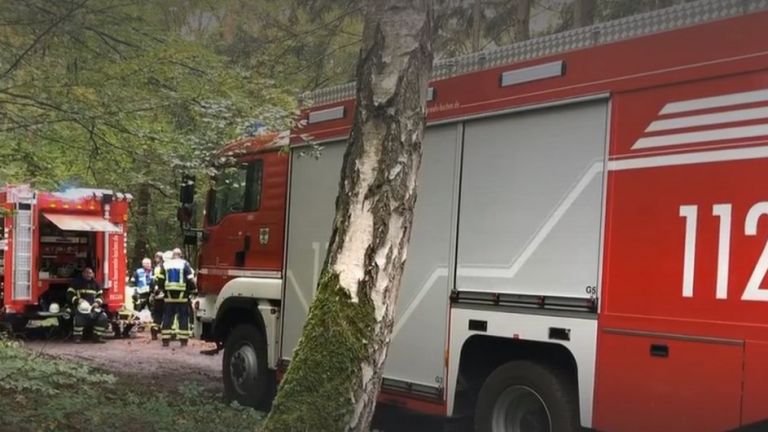 Трима души са загинали днес при катастрофа на хеликоптер в