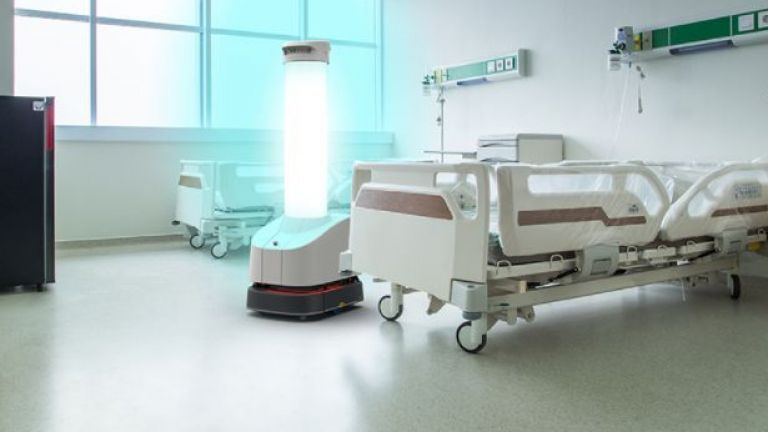 Специален робот с UV-C лъчи ще дезинфекцира помещенията в МБАЛ