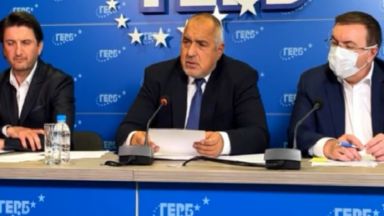 ГЕРБ ще сезира европейските институции за побългаряването на европейския сертификат