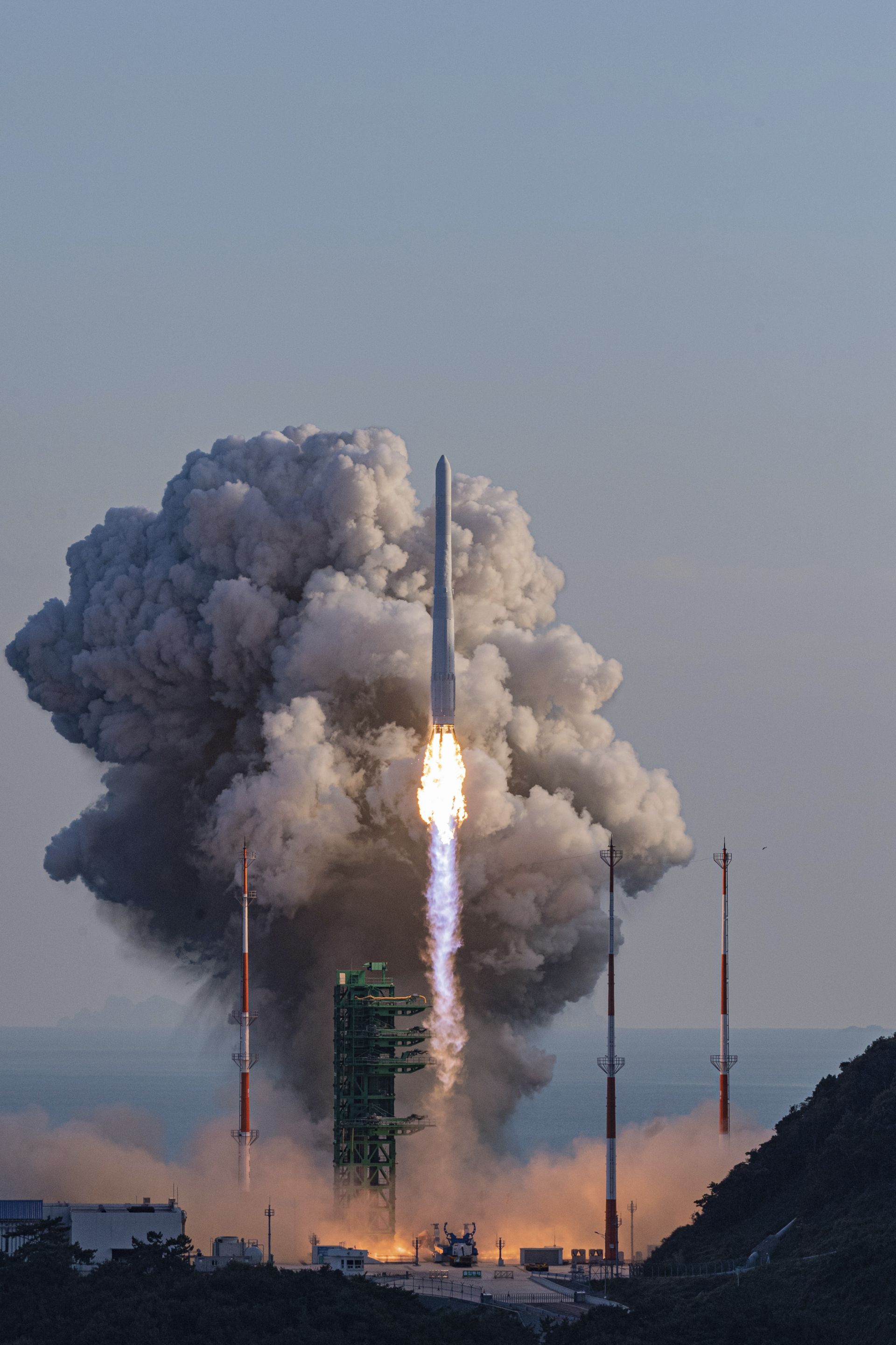 Южнокорейска ракета "Нури"