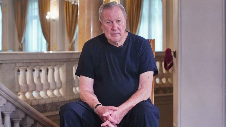 Отиде си режисьорът Робърт Уилсън - създател на спектакъла "Бурята" в Народния театър