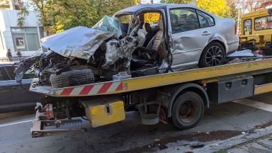 Шофьор е тежко пострадал и в състояние на кома след