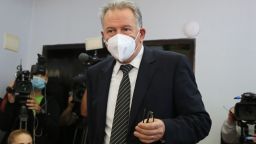 Кацаров пред европосланиците: Партиите използват правителството като боксова круша