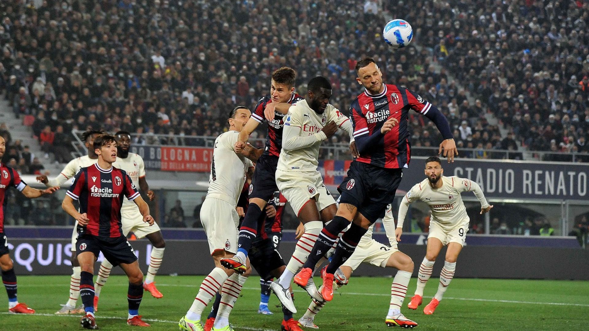Милан без драма не може - "росонерите" почти се издъниха срещу деветима