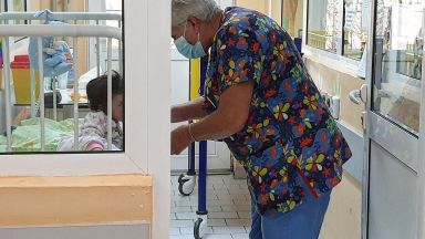 Едногодишната Мария която е с диагноза хиперинсулинова хипогликемия и от новородена е