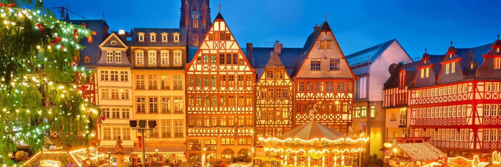 Коледа през юли: Настъпи ли времето за изгодни зимни самолетни билети?