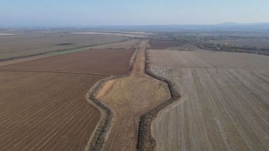 Служители на Главна дирекция Национална полиция и НАП извършват проверка
