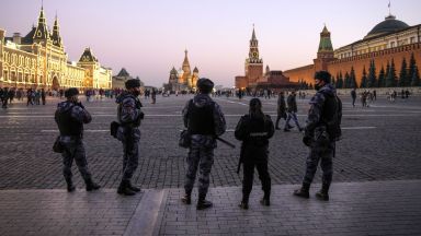 Руският президент Владимир Путин поиска от армията да изгради допълнителни