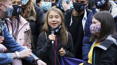 Тунберг участва в демонстрацията пред кабинета на министъра на енергийната