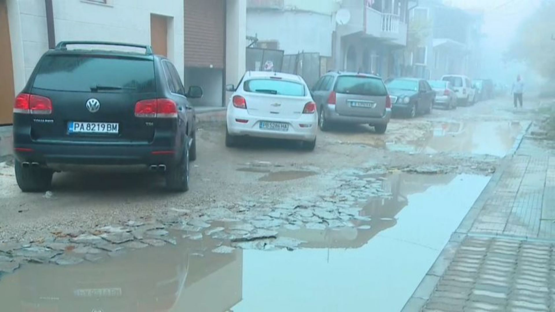 ВиК авария в Пловдив наводни десетки мазета