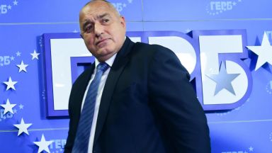 Незабавен мораториум върху тегленето на дълг от държавата ще е