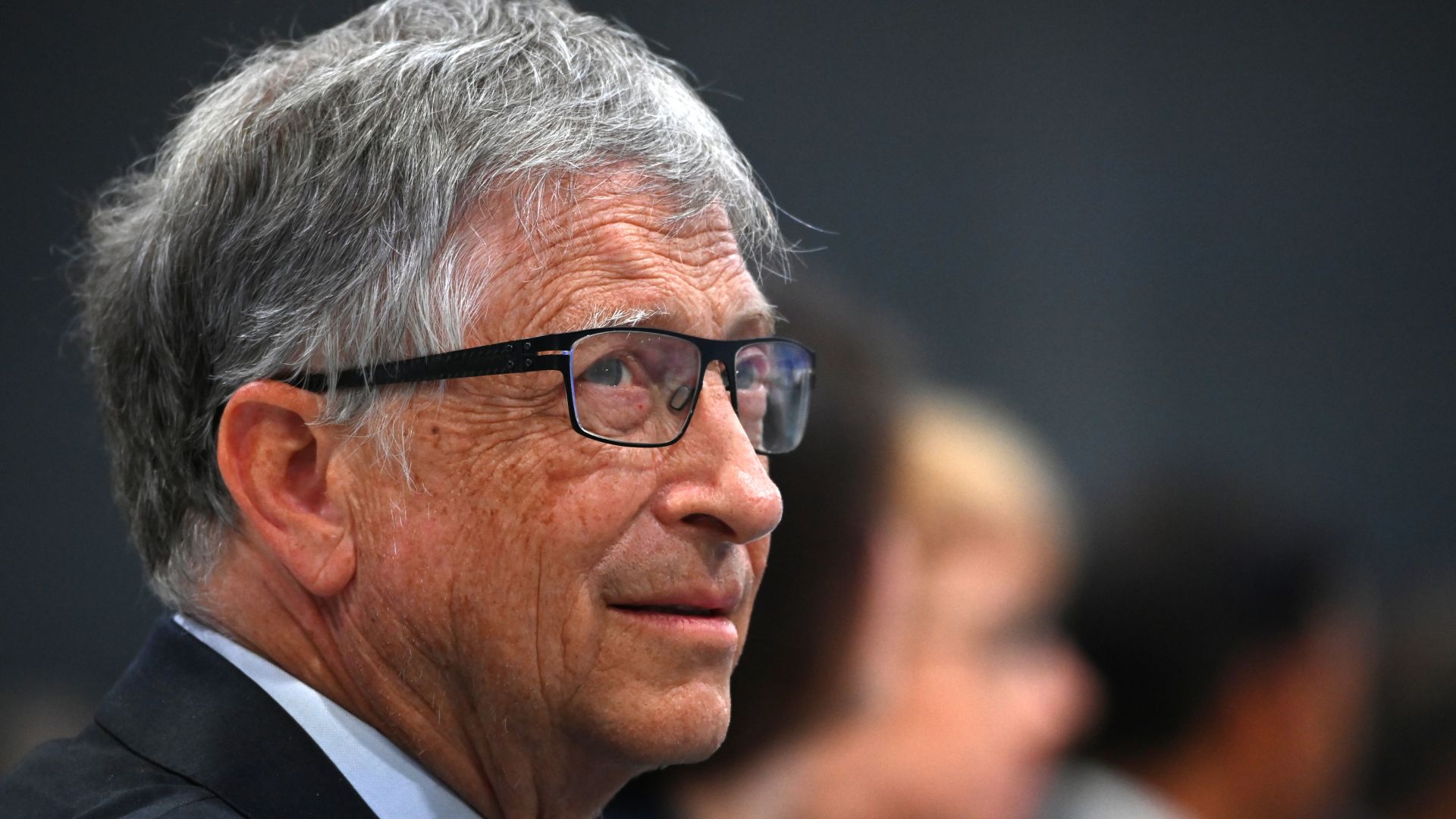 Бил Гейтс смята да се откаже от богатството си