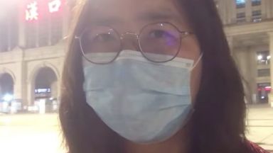 Китайската журналистка Чжан Чжан която бе вкарана в затвора заради