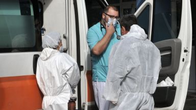 През последното денонощие са били установени 2370 нови случаи на