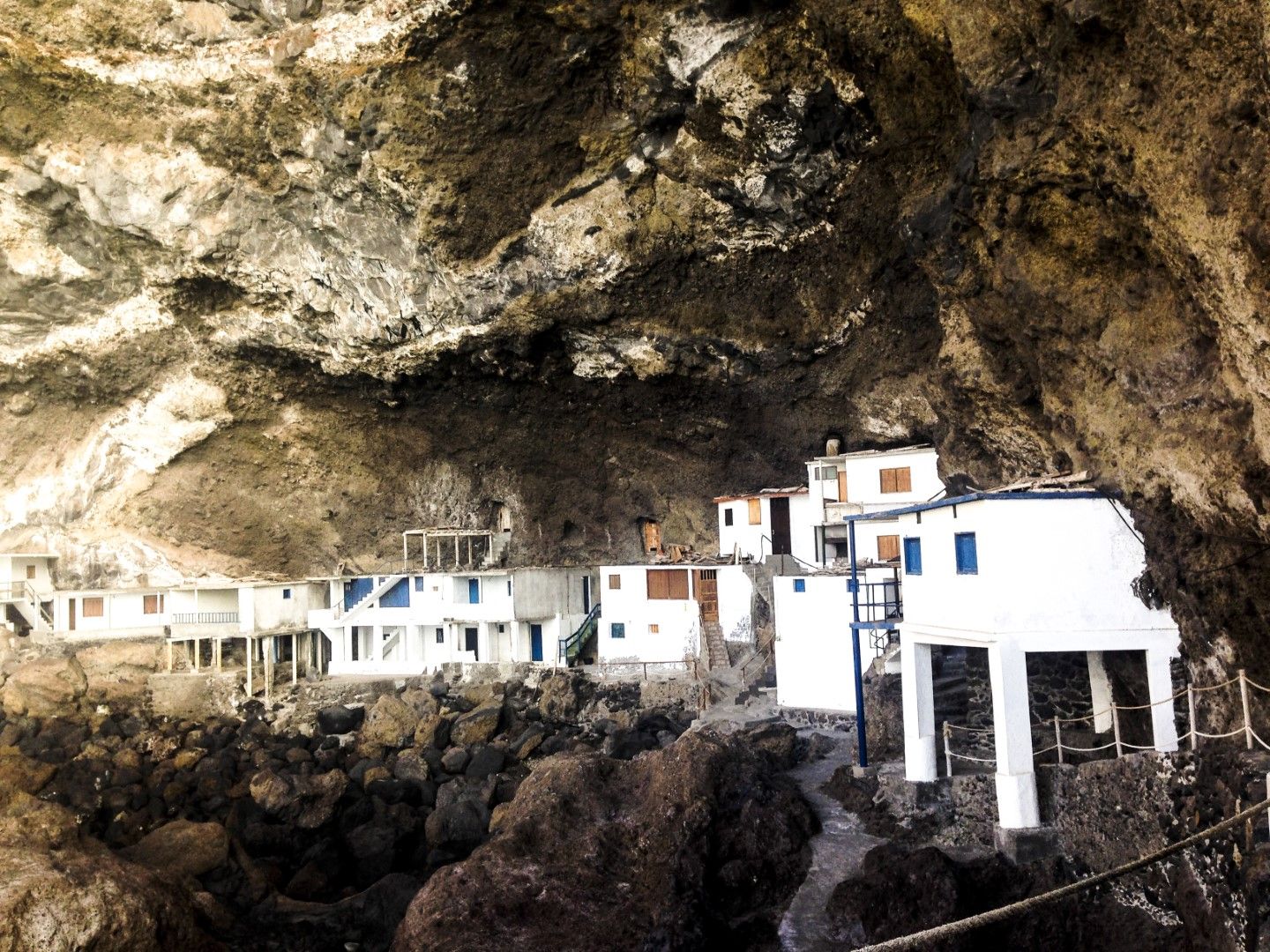 Пиратската пещера на Канарските острови