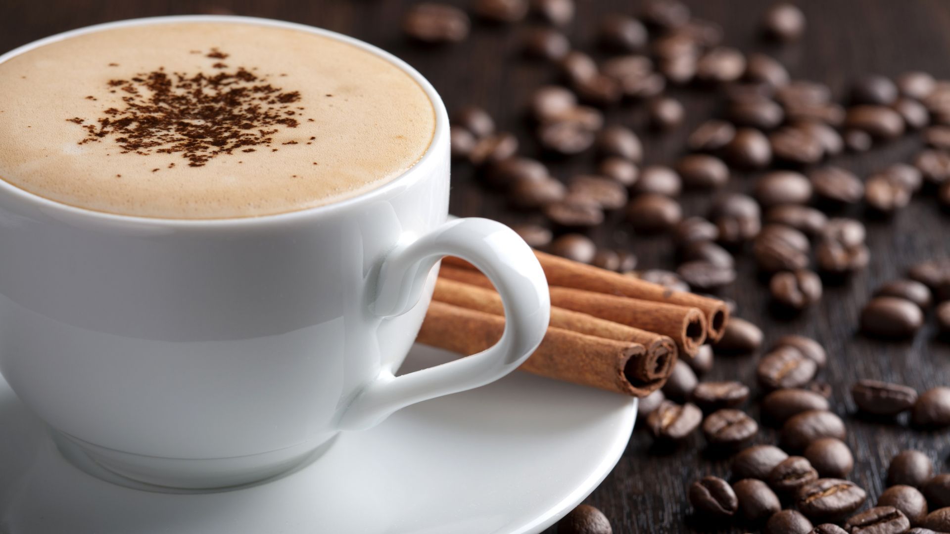 Щипка канела към кафето ускорява метаболизма