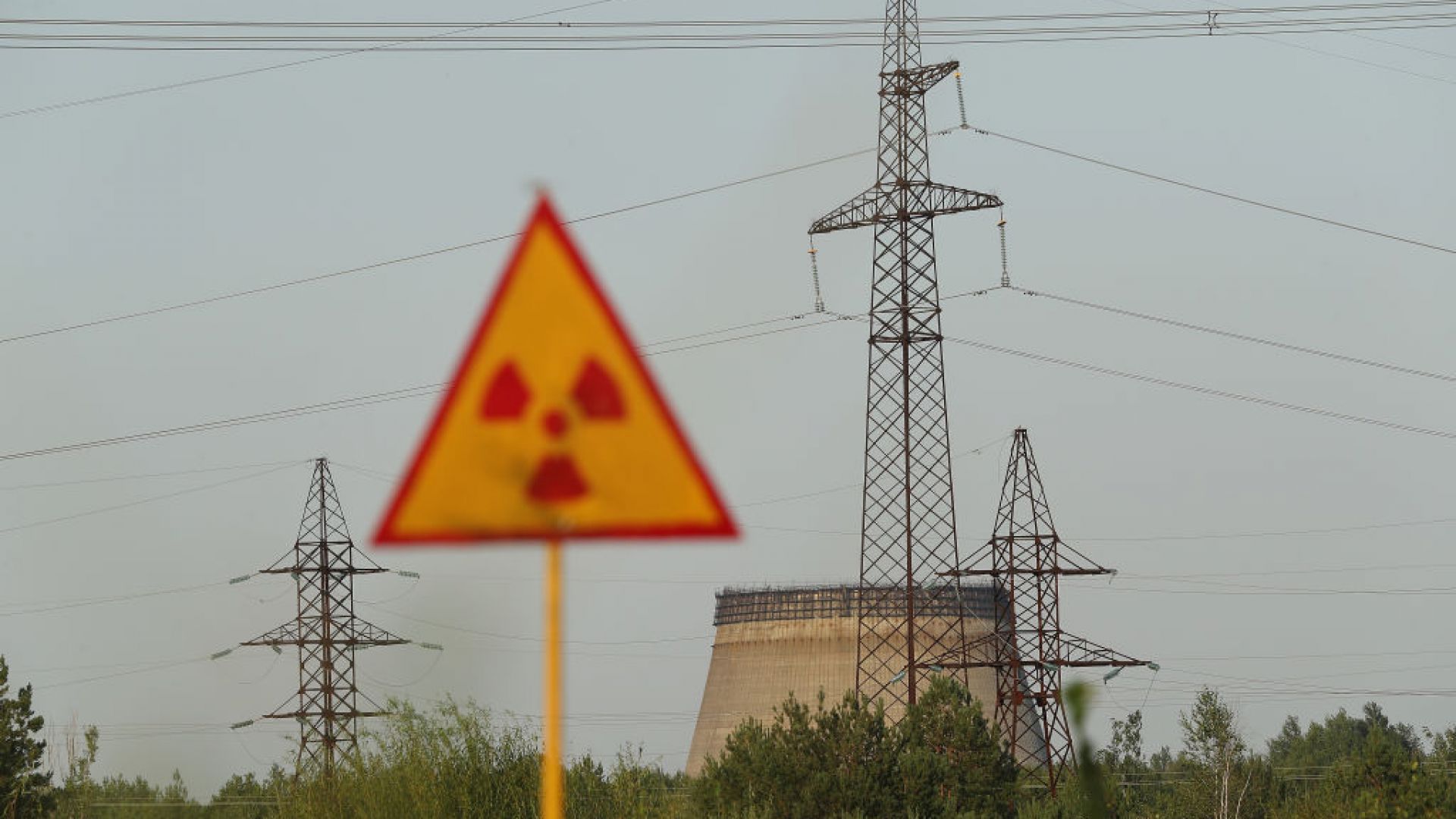 Беларус пое електрозахранването на АЕЦ "Чернобил"