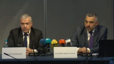 МВнР и нашите дипломатически консулства в чужбина успяха да се