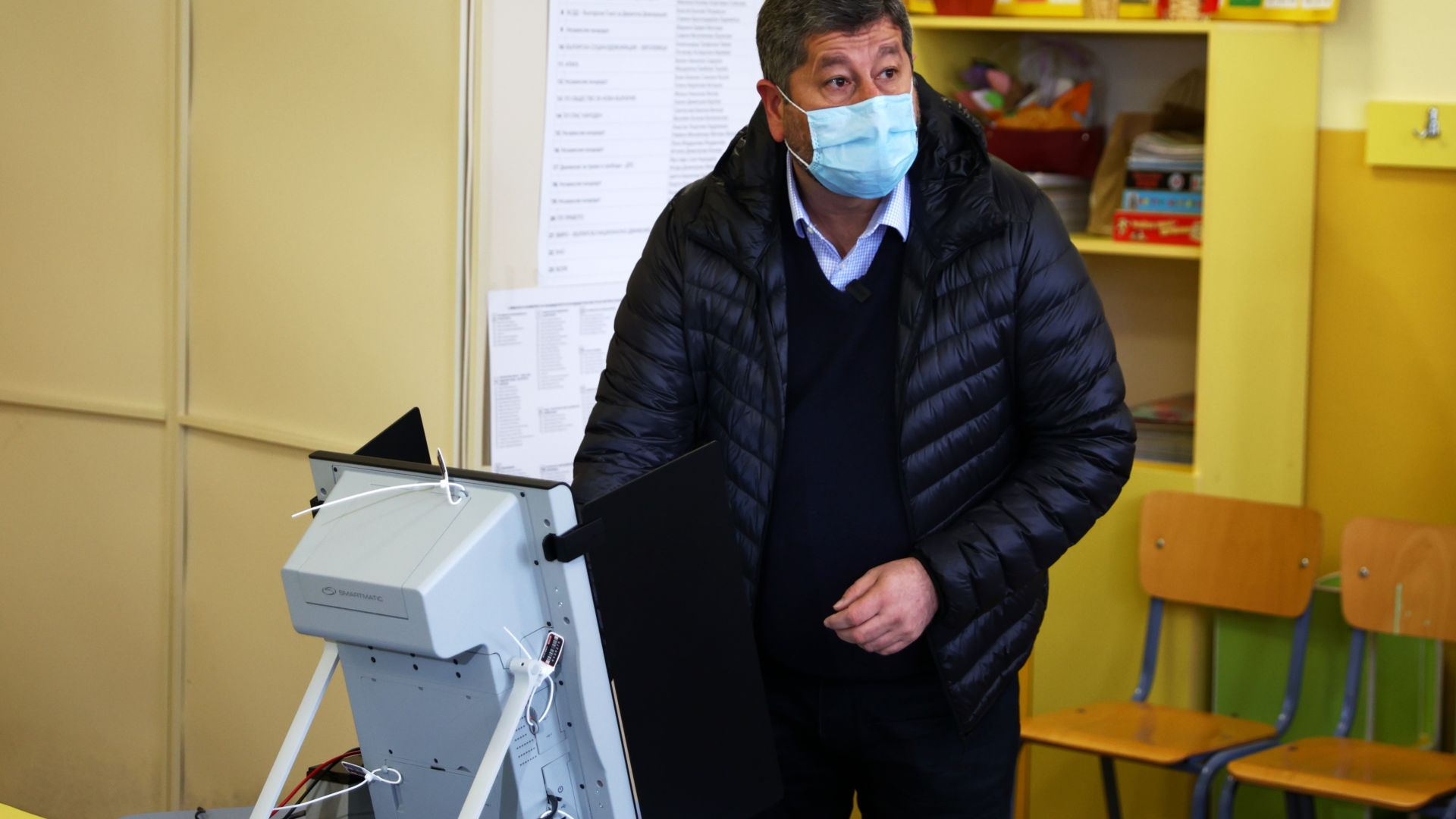 Христо Иванов призова гласоподавателите да не се поддават на опити за демотивиране