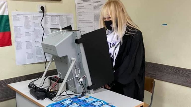 Lily Ivanova voted and wished happiness to all Bulgarians