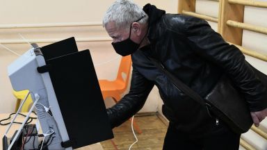 Продължаваме промяната печели изборите но с много малка преднина пред