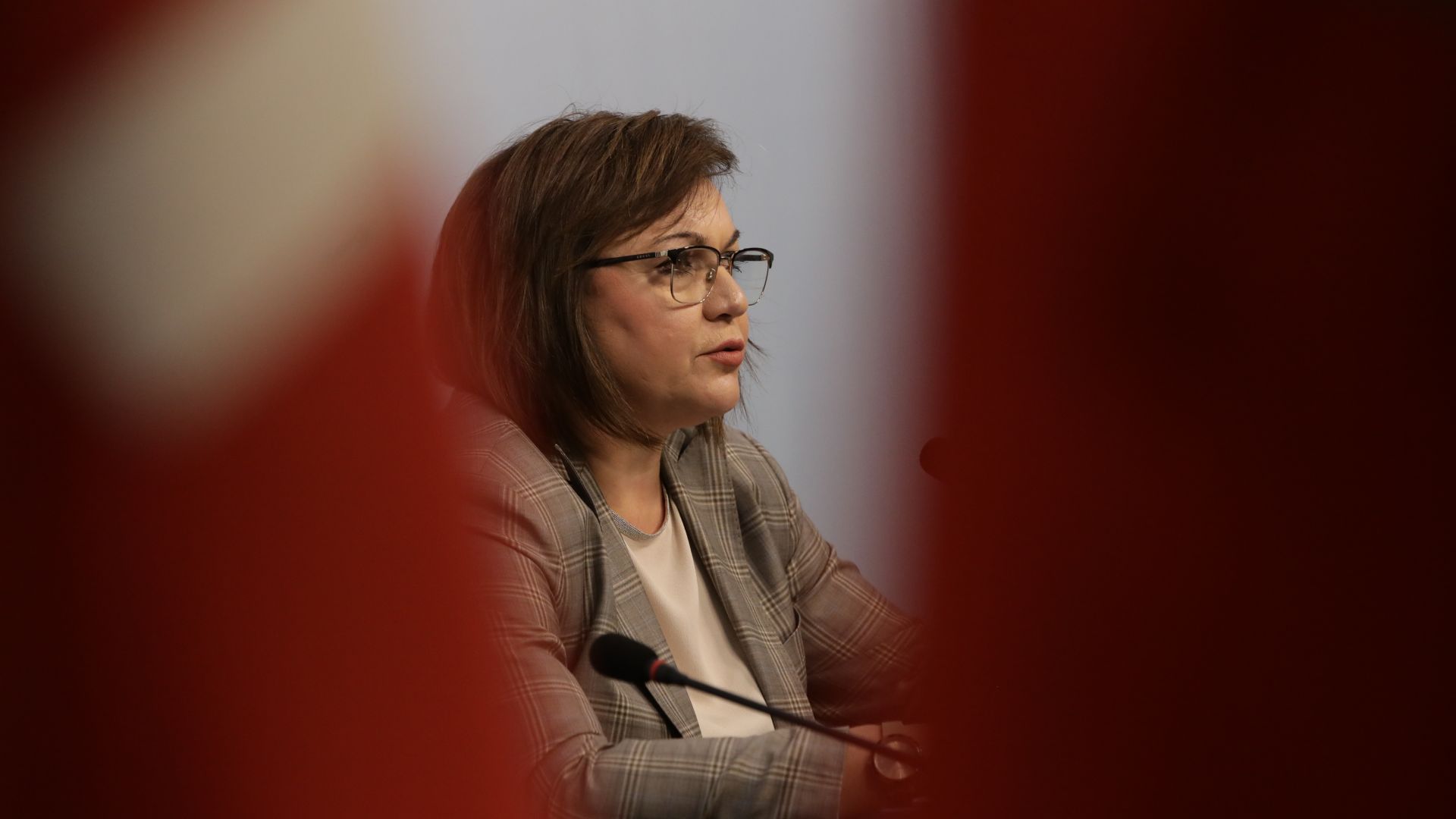 Нинова обяви, че спорните моменти в споразумението с ПП са изчистени