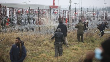 Втори самолет на авиокомпания Ираки еъруейс с иракски мигранти на