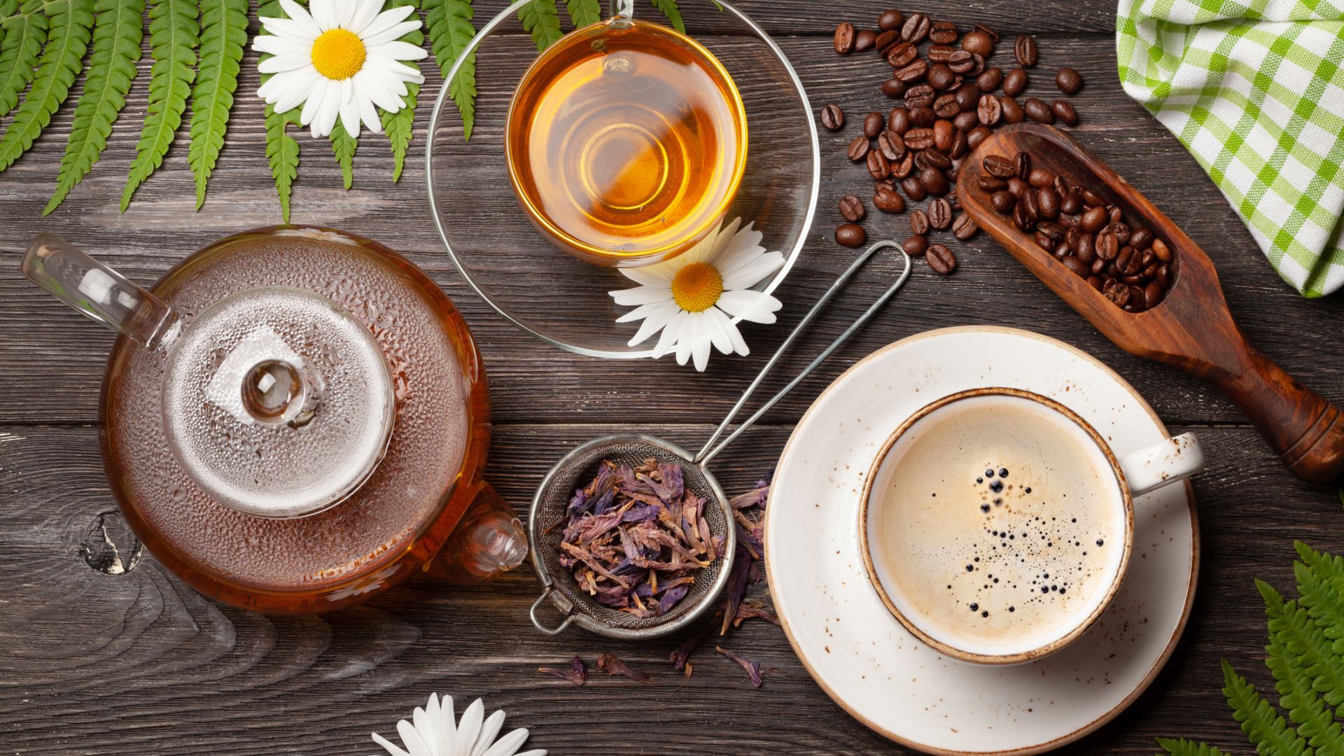  Консумацията на кафе и чай намалява риска от инсулт и деменция