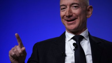 Amazon плаща 2 долара месечно, за да следи в кои сайтове влизате