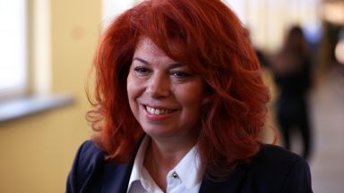 През другата седмица се надяваме да получим всички необходими документи