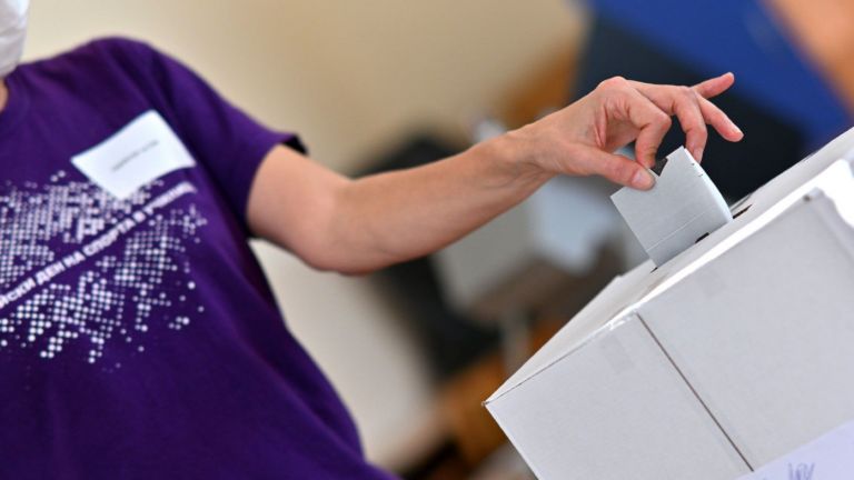 787 061 души са гласували на втория тур на президентските