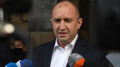 Държавният глава Румен Радев нееднократно е заявявал че анексирането на
