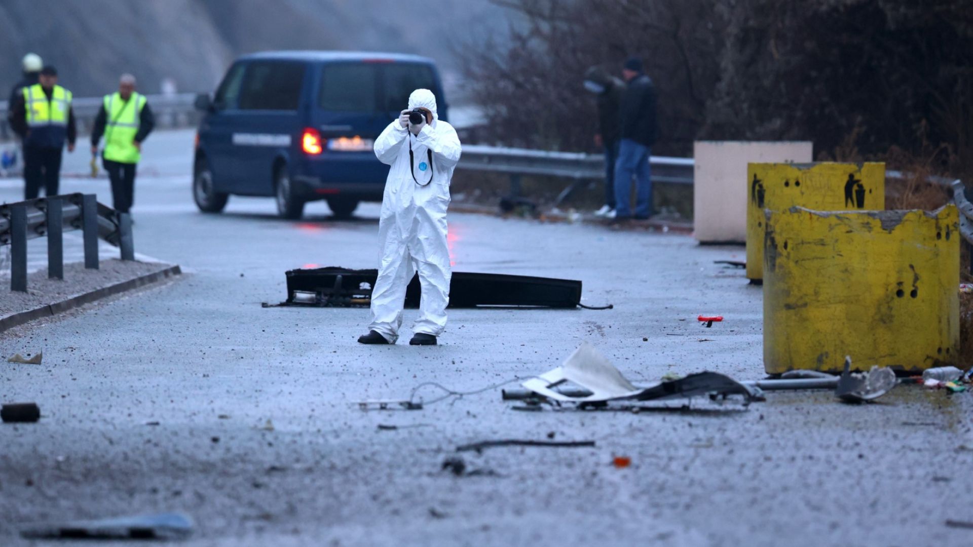 9-членен екип от следователи и прокурори разследват трагедията край Боснек