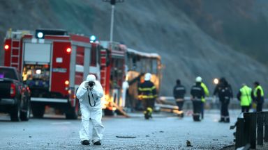 Двама съдебни медици от западната ни съседка ще отпътуват утре