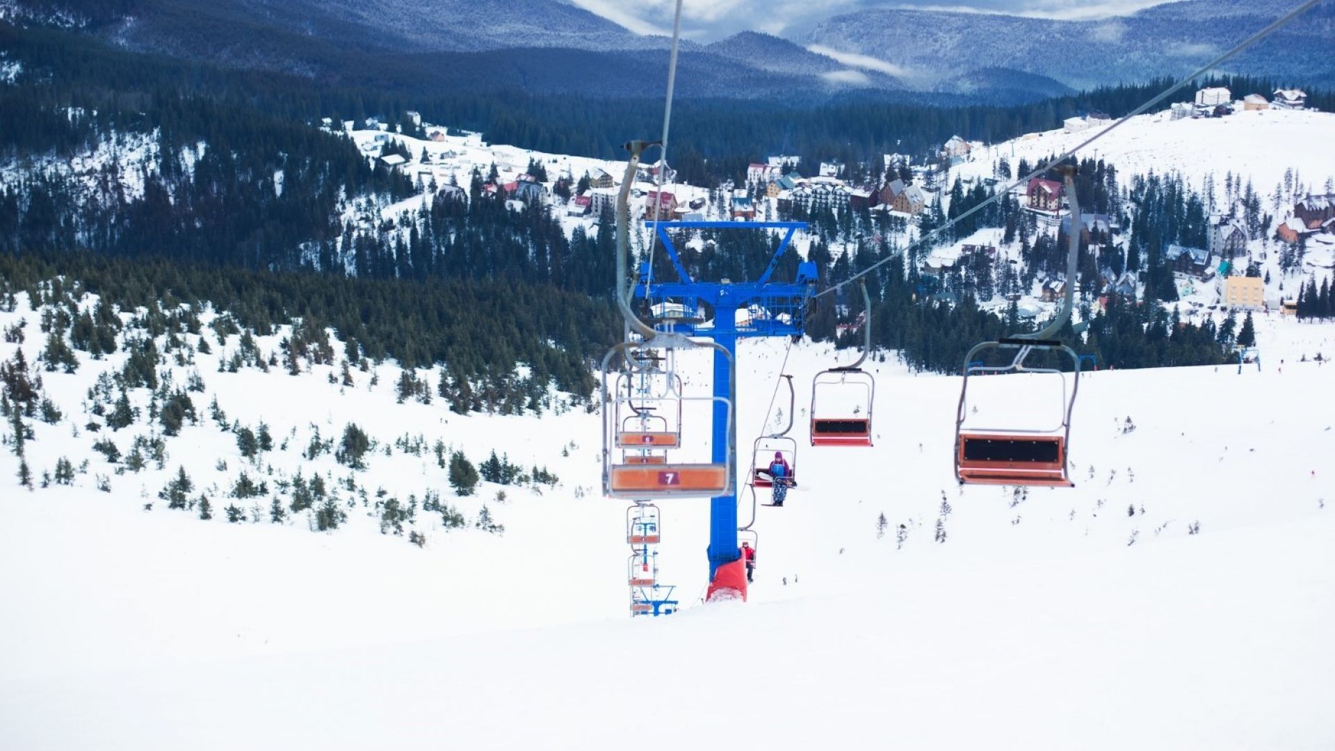 Какви са цените на лифт картите на Боровец тази зима?