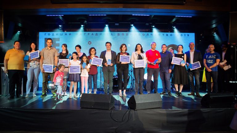 Най-голямата платформа за доброволчество у нас TimeHeroes.org отваря номинациите за