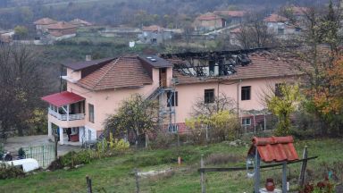 Благотворителна акция в помощ на оцелелите след пожара в дома