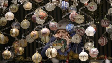 Европейската комисия предложи днес ковид сертификатите да важат девет месеца