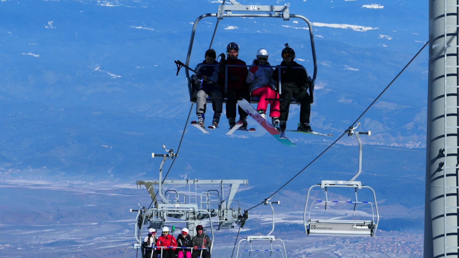 Чувствително поскъпват картите за лифтове и хотели в Австрия - скиспортът се превръща в лукс